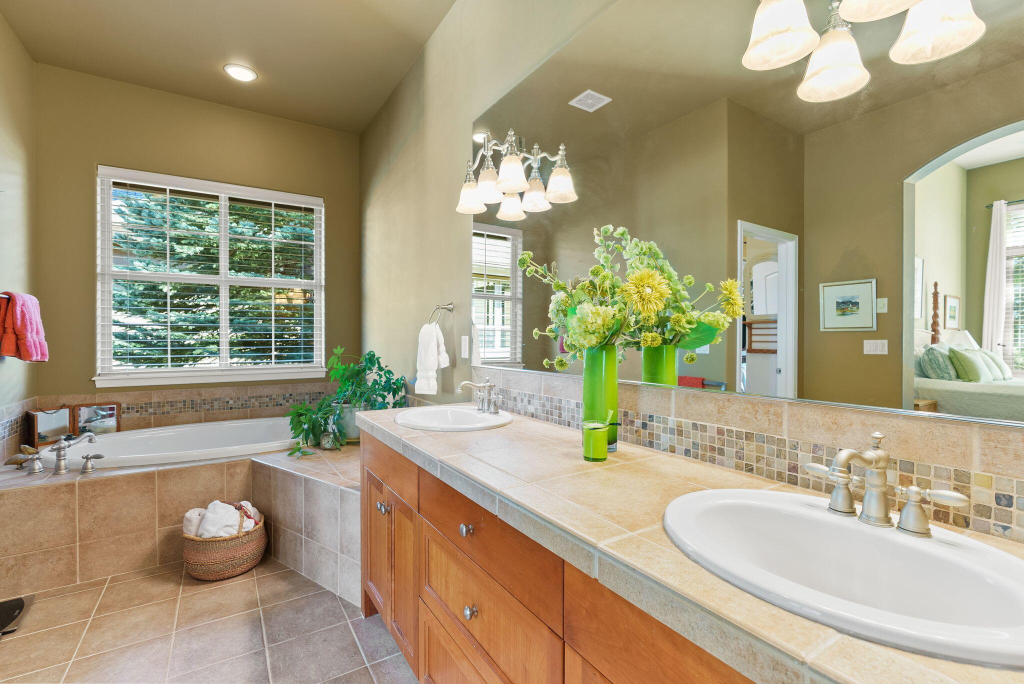 Eagle Crest - Residential