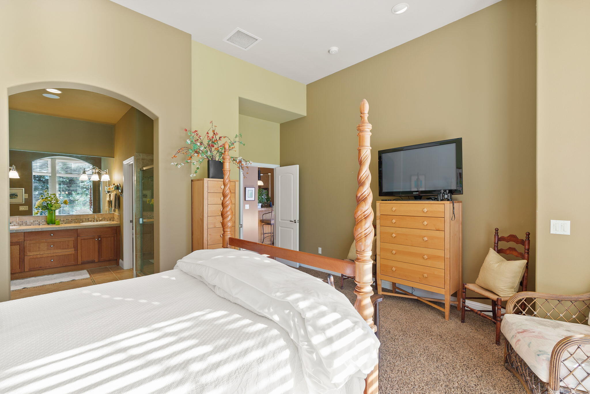 Eagle Crest - Residential