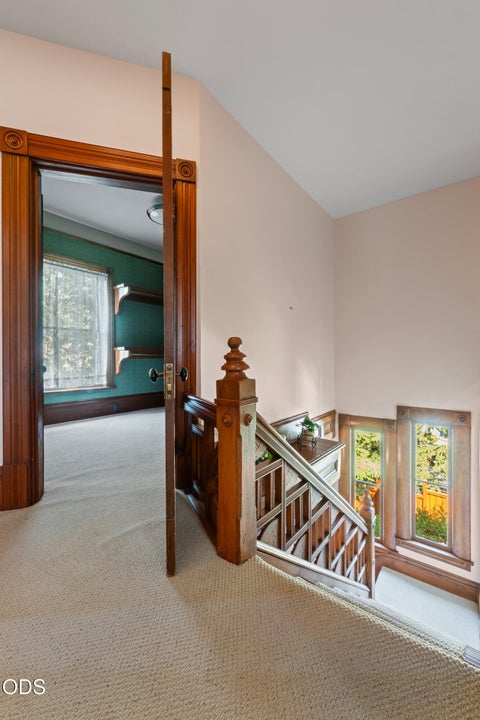 Tiny photo for 364 Vista Street, Ashland, OR 97520 (MLS # 220227353)