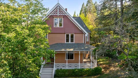 Tiny photo for 364 Vista Street, Ashland, OR 97520 (MLS # 220227353)