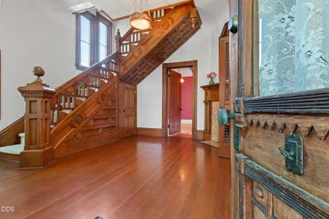 Tiny photo for 364 Vista Street, Ashland, OR 97520 (MLS # 220227353)