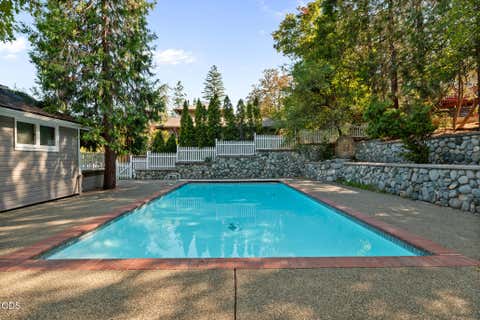 Tiny photo for 364 Vista Street, Ashland, OR 97520 (MLS # 220227353)