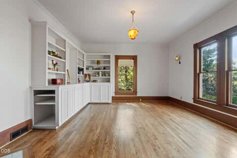Tiny photo for 364 Vista Street, Ashland, OR 97520 (MLS # 220227353)