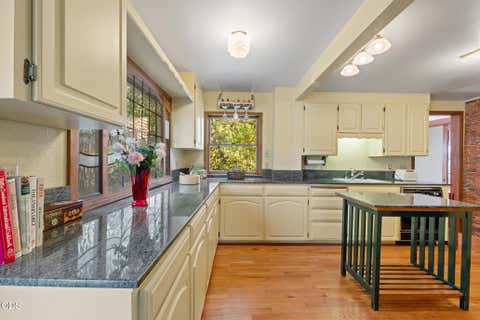 Tiny photo for 364 Vista Street, Ashland, OR 97520 (MLS # 220227353)