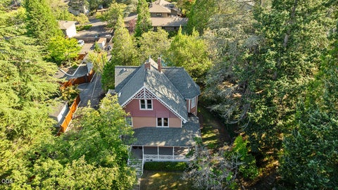Tiny photo for 364 Vista Street, Ashland, OR 97520 (MLS # 220227353)