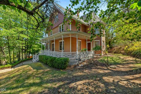 Tiny photo for 364 Vista Street, Ashland, OR 97520 (MLS # 220227353)