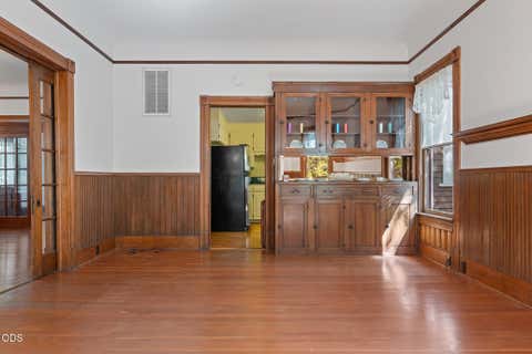 Tiny photo for 364 Vista Street, Ashland, OR 97520 (MLS # 220227353)