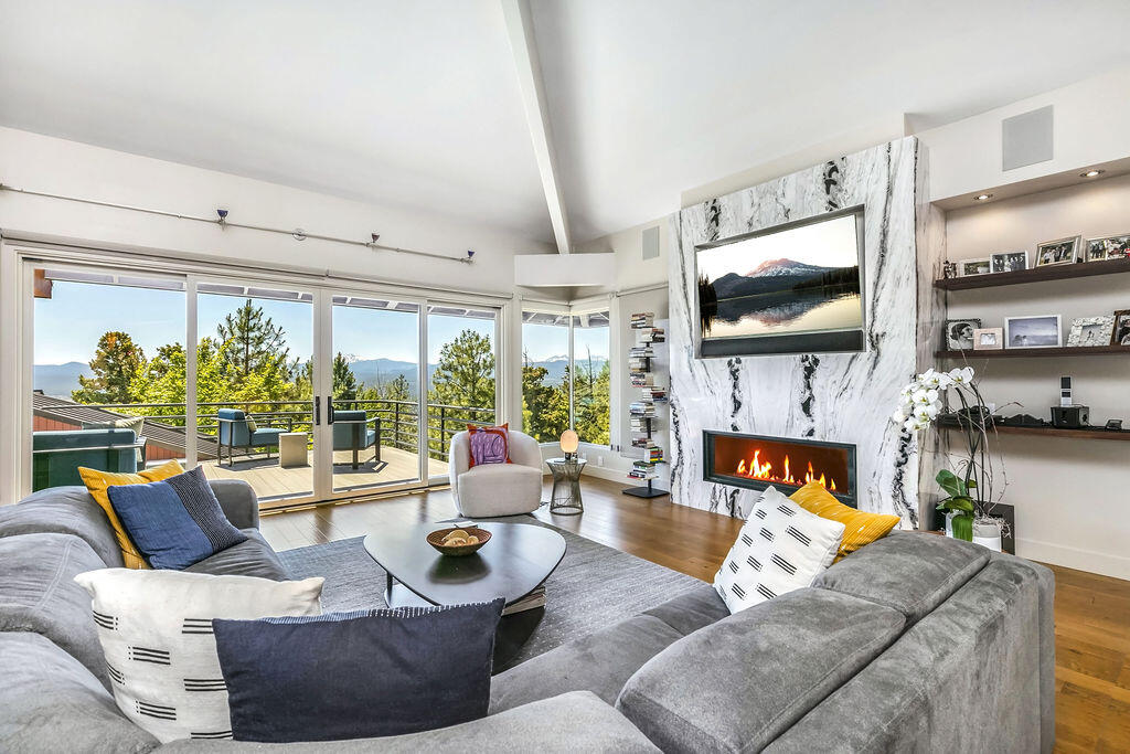 Awbrey Butte - Residential