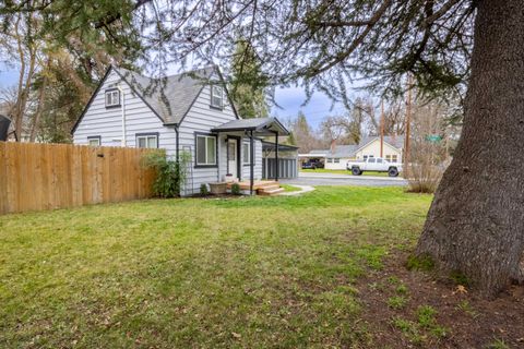Tiny photo for 1202 NW B Street, Grants Pass, OR 97526 (MLS # 220215623)