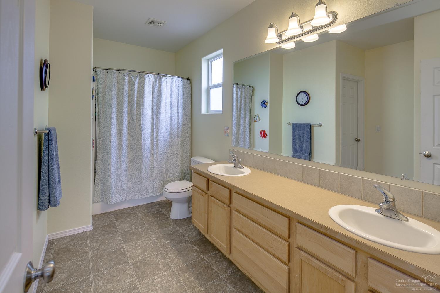 Antler Ridge - Residential