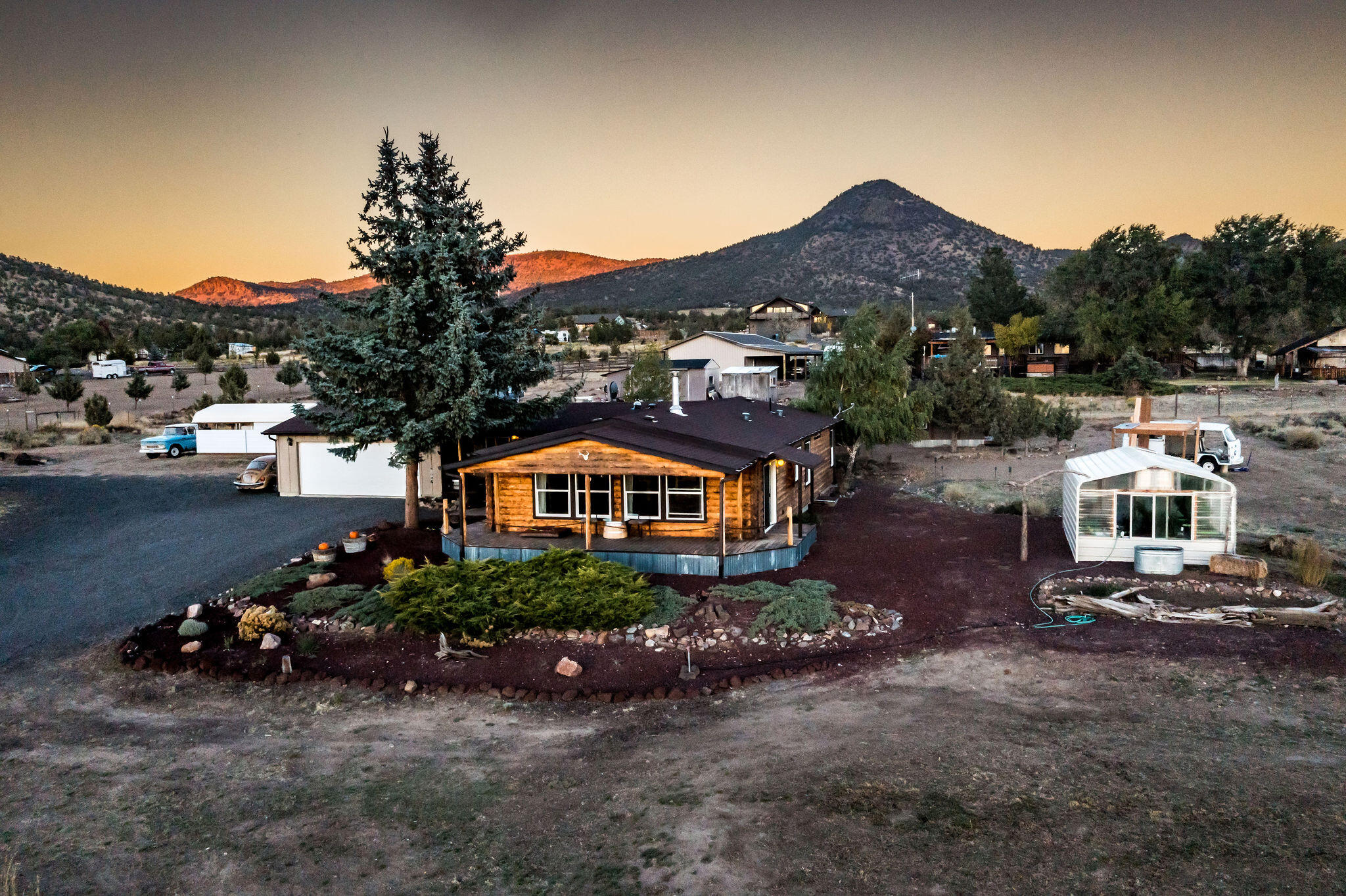Powell Butte View - Residential