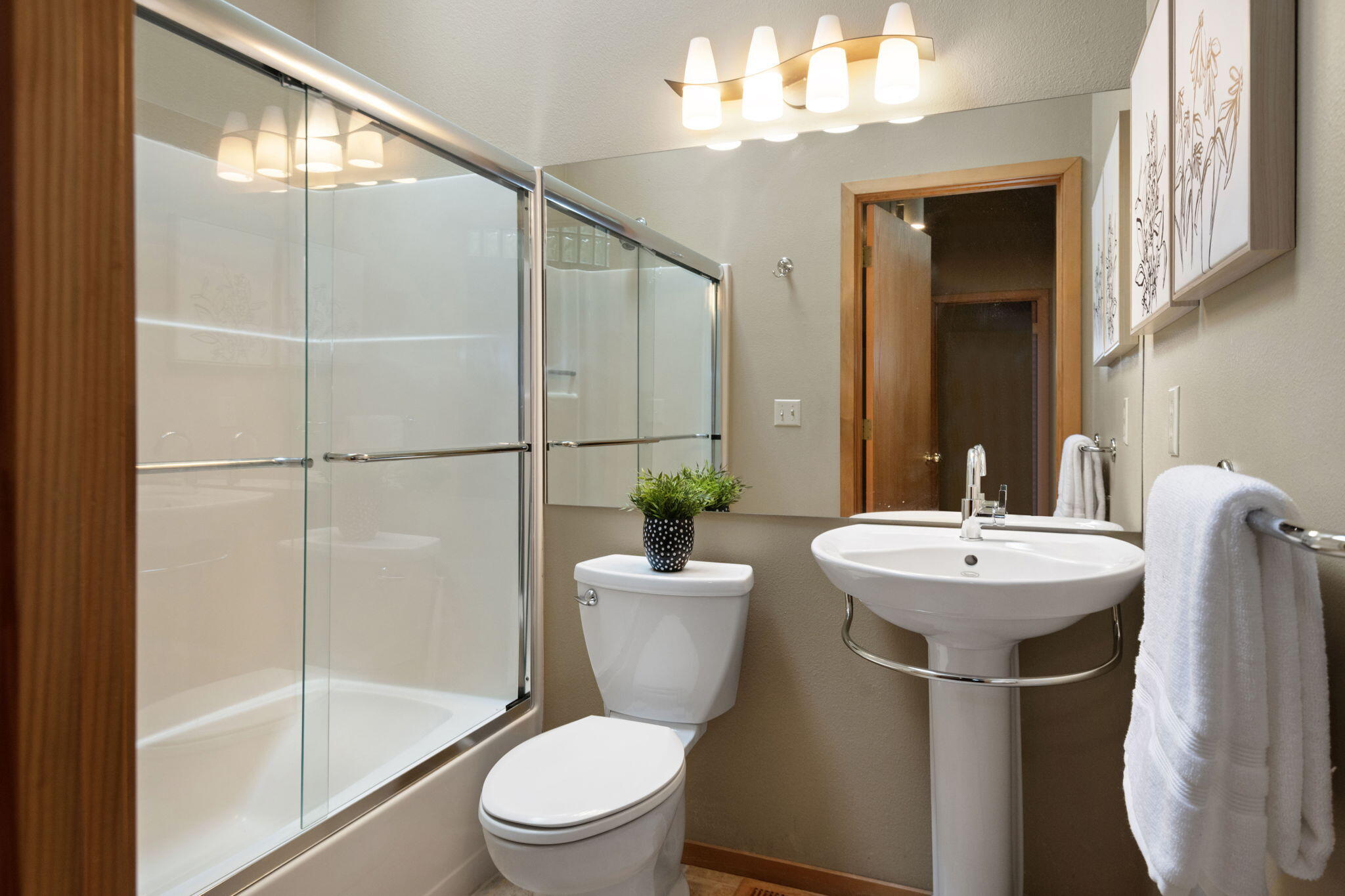 Fairway Point Villag - Residential