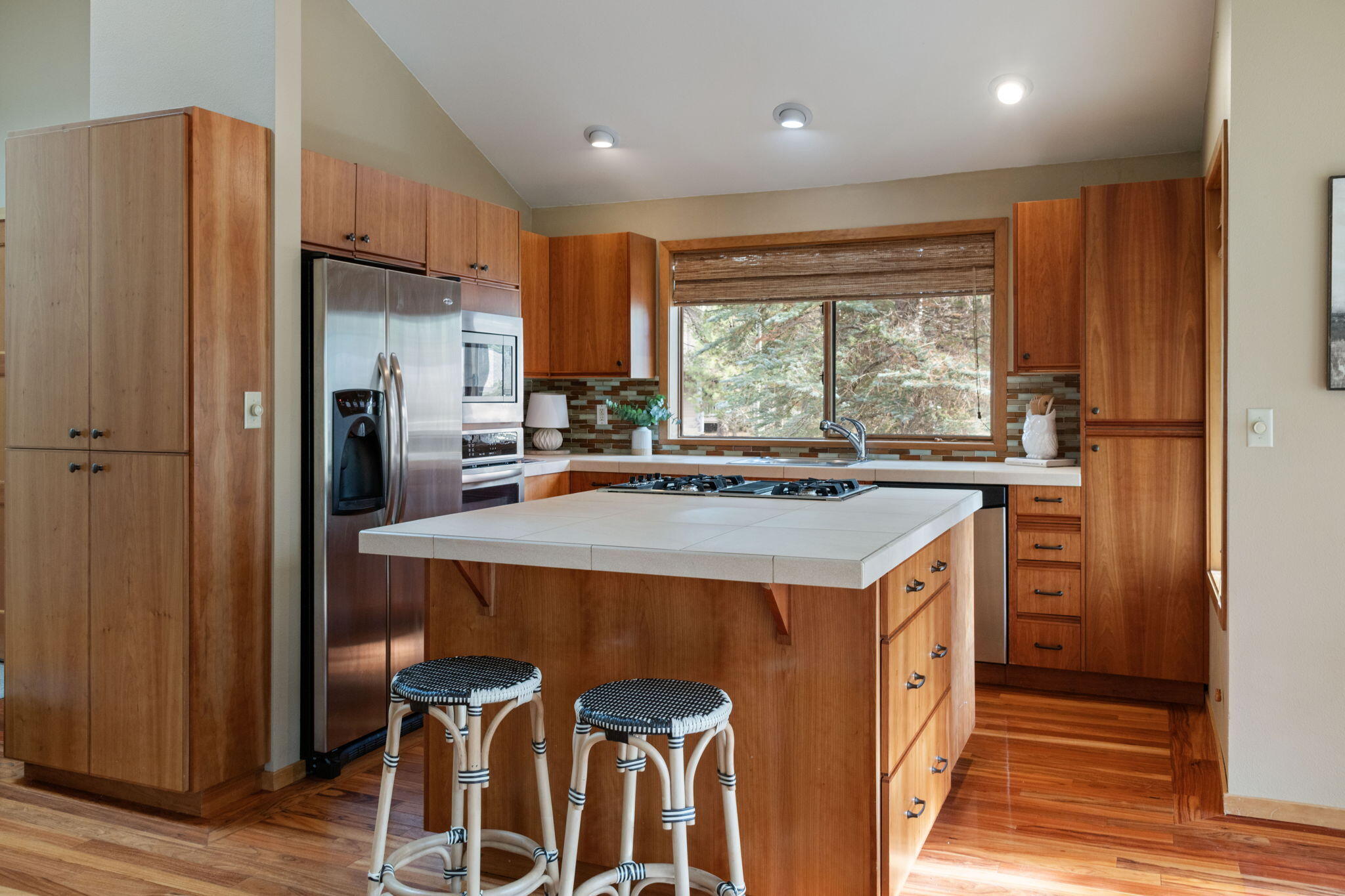 Fairway Point Villag - Residential