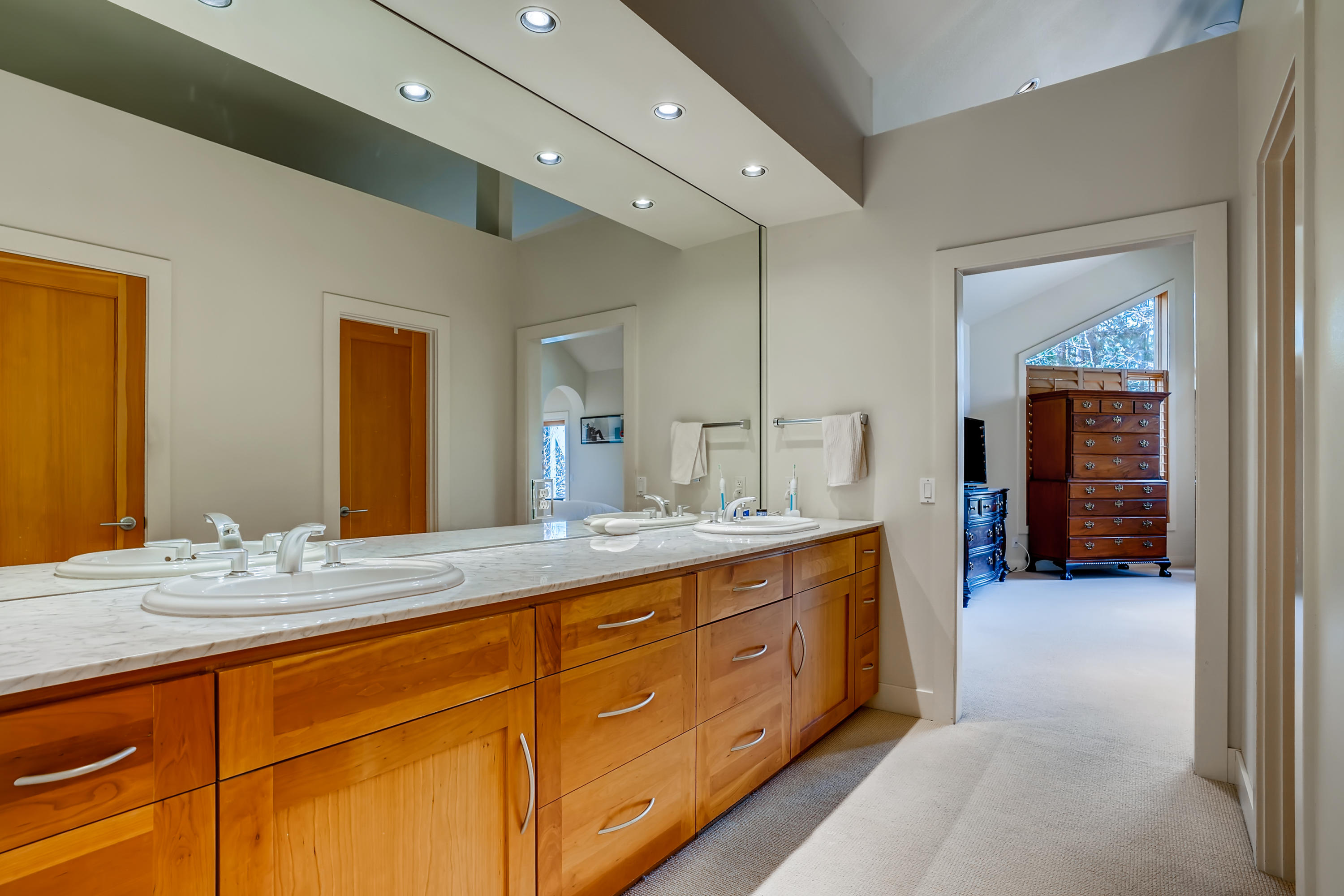 Broken Top - Residential