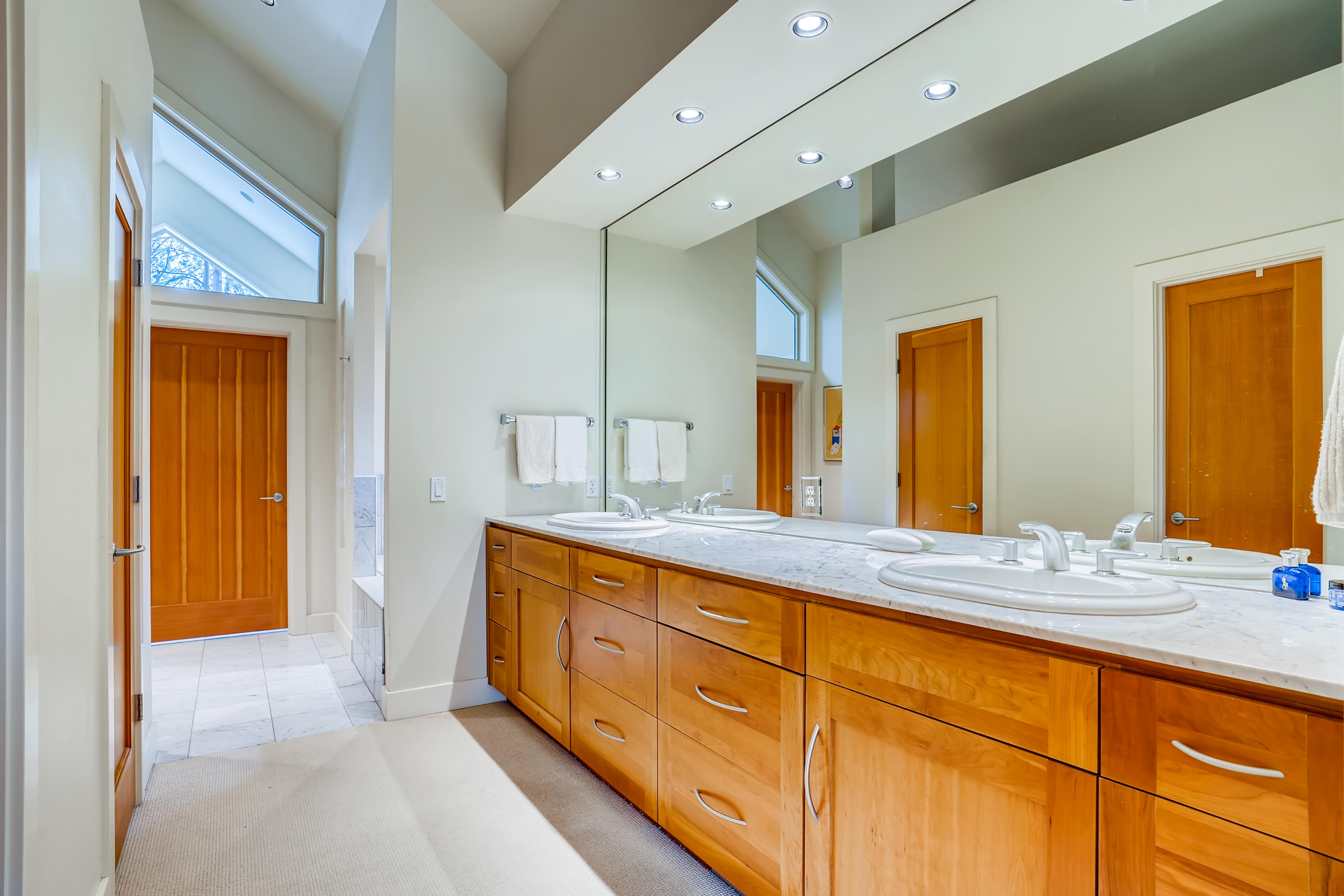 Broken Top - Residential