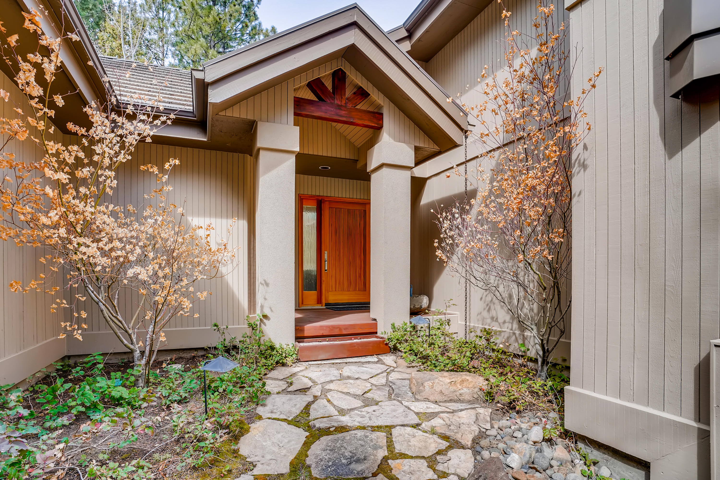 Broken Top - Residential