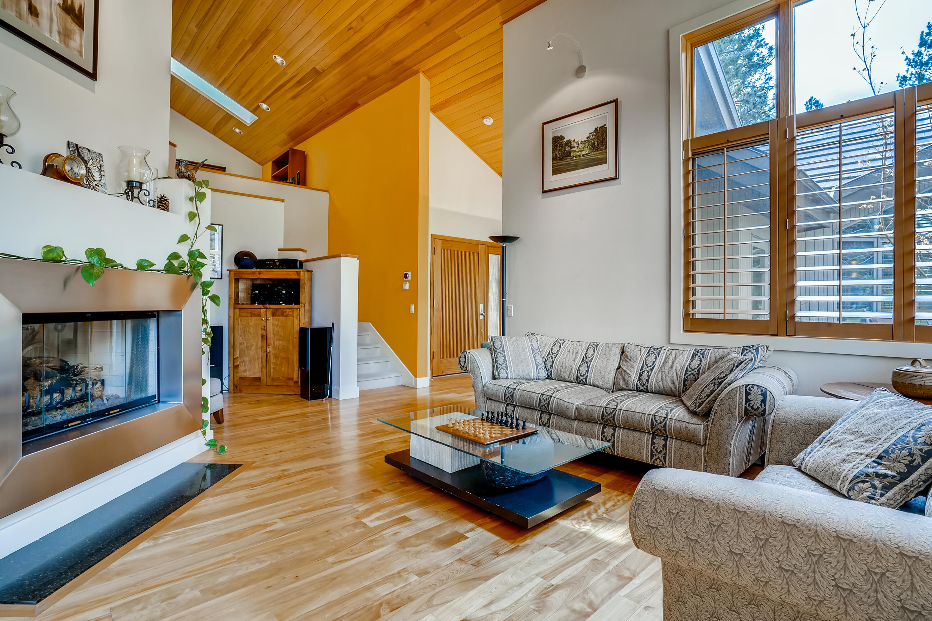 Broken Top - Residential