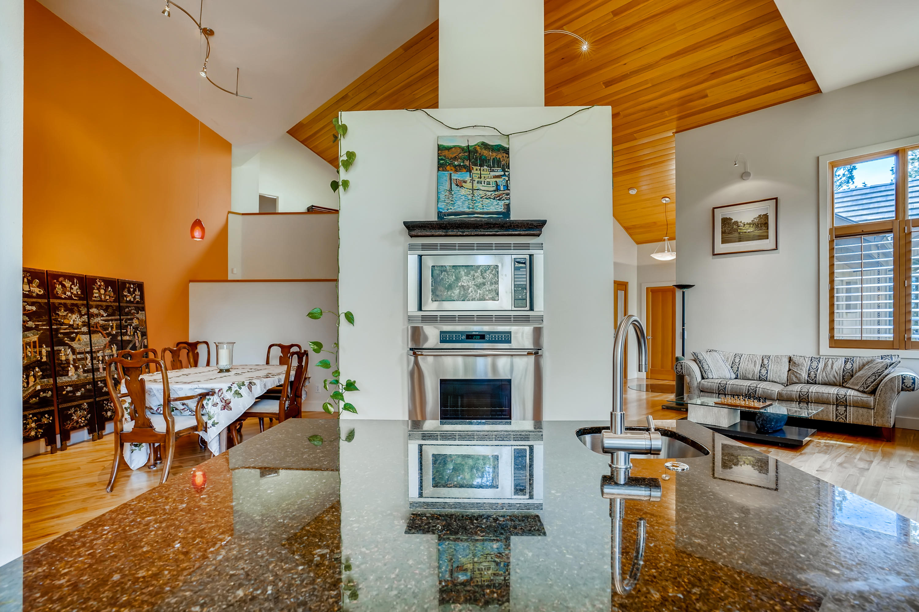 Broken Top - Residential