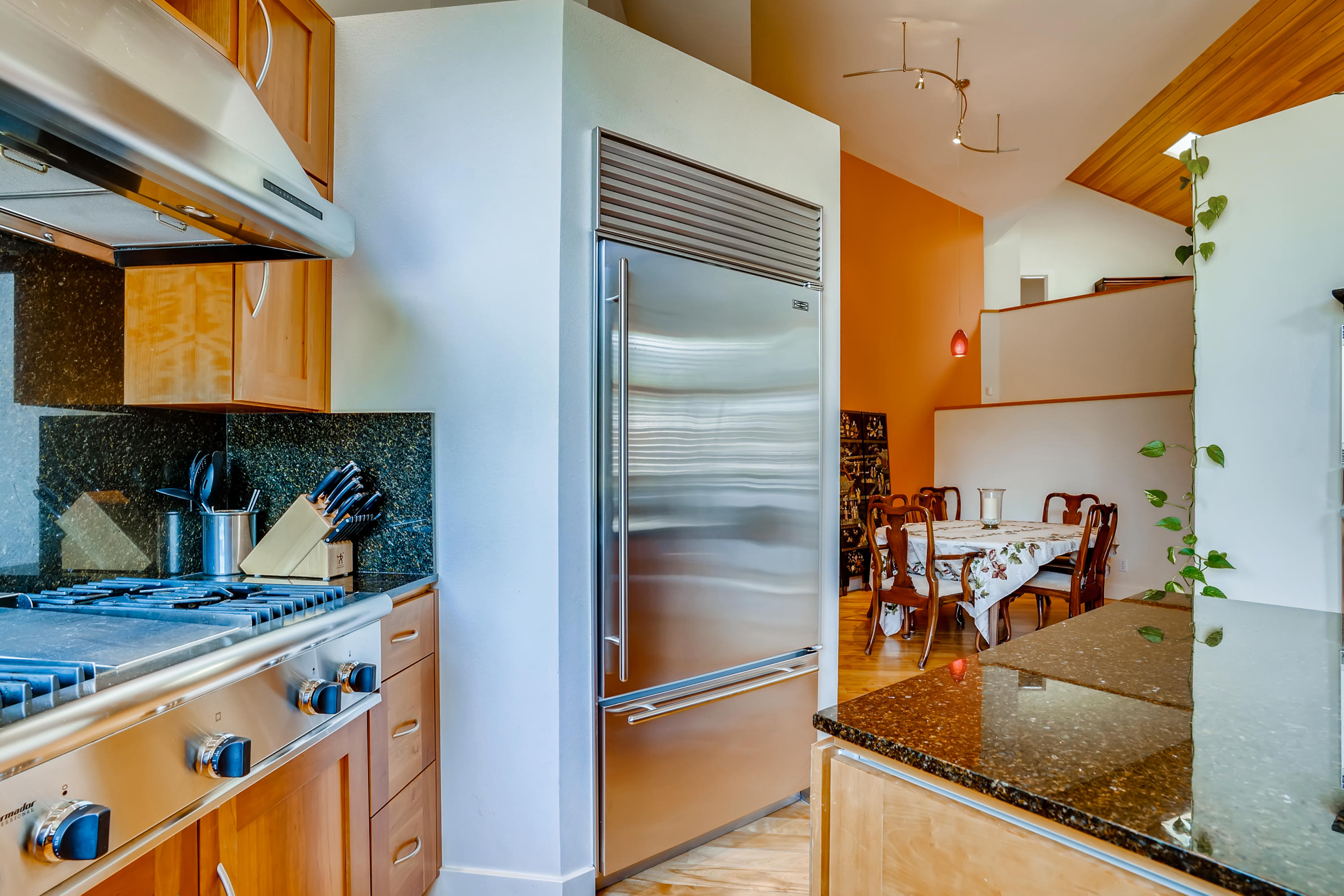 Broken Top - Residential