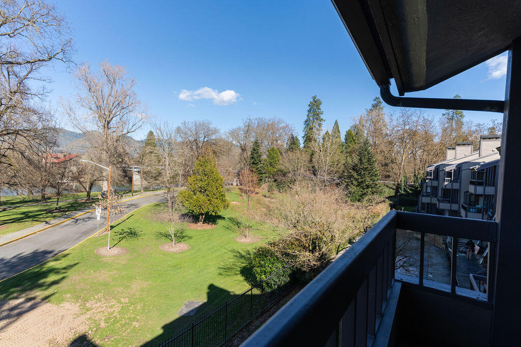 Riverpark Terrace Condominiums - Residential