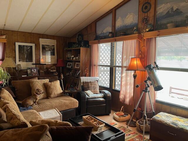 Smith Rock Mobile Pk - Residential