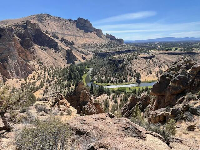 Smith Rock Mobile Pk - Residential