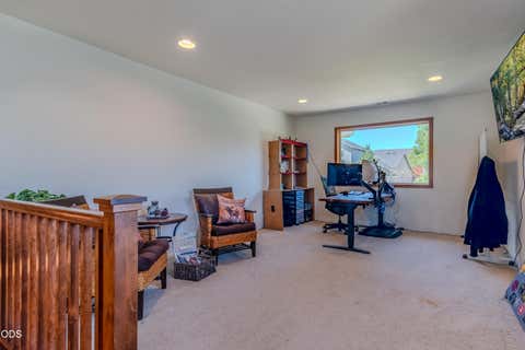 Tiny photo for 3733 Sherwood Park Drive, Medford, OR 97504 (MLS # 220223797)