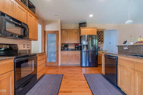 Tiny photo for 3733 Sherwood Park Drive, Medford, OR 97504 (MLS # 220223797)