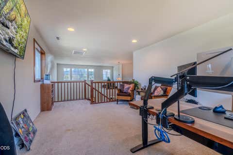Tiny photo for 3733 Sherwood Park Drive, Medford, OR 97504 (MLS # 220223797)