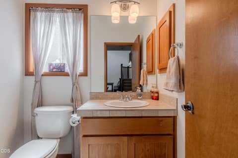 Tiny photo for 3733 Sherwood Park Drive, Medford, OR 97504 (MLS # 220223797)
