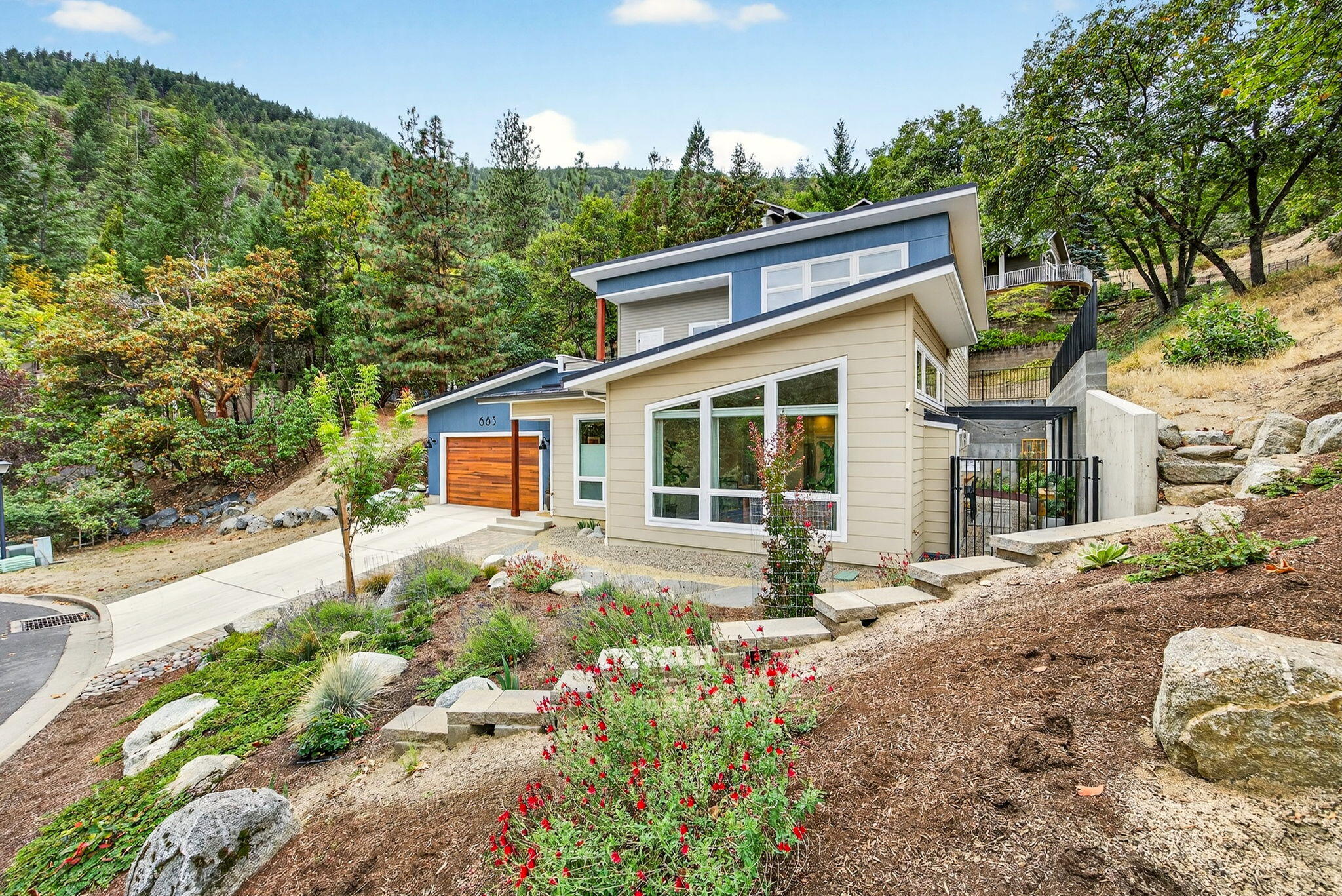 Lithia Creek Estates, AReplat Of Lithia Park Village - Residential