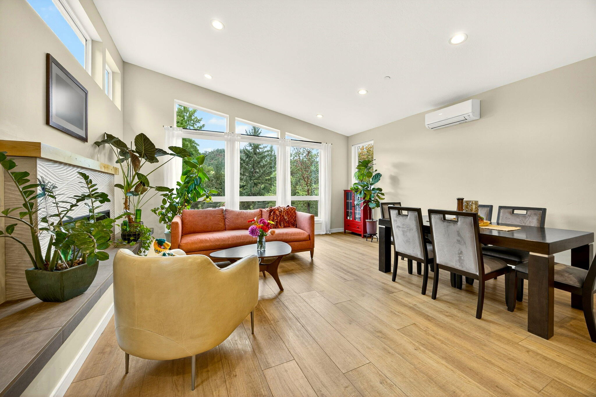 Lithia Creek Estates, AReplat Of Lithia Park Village - Residential