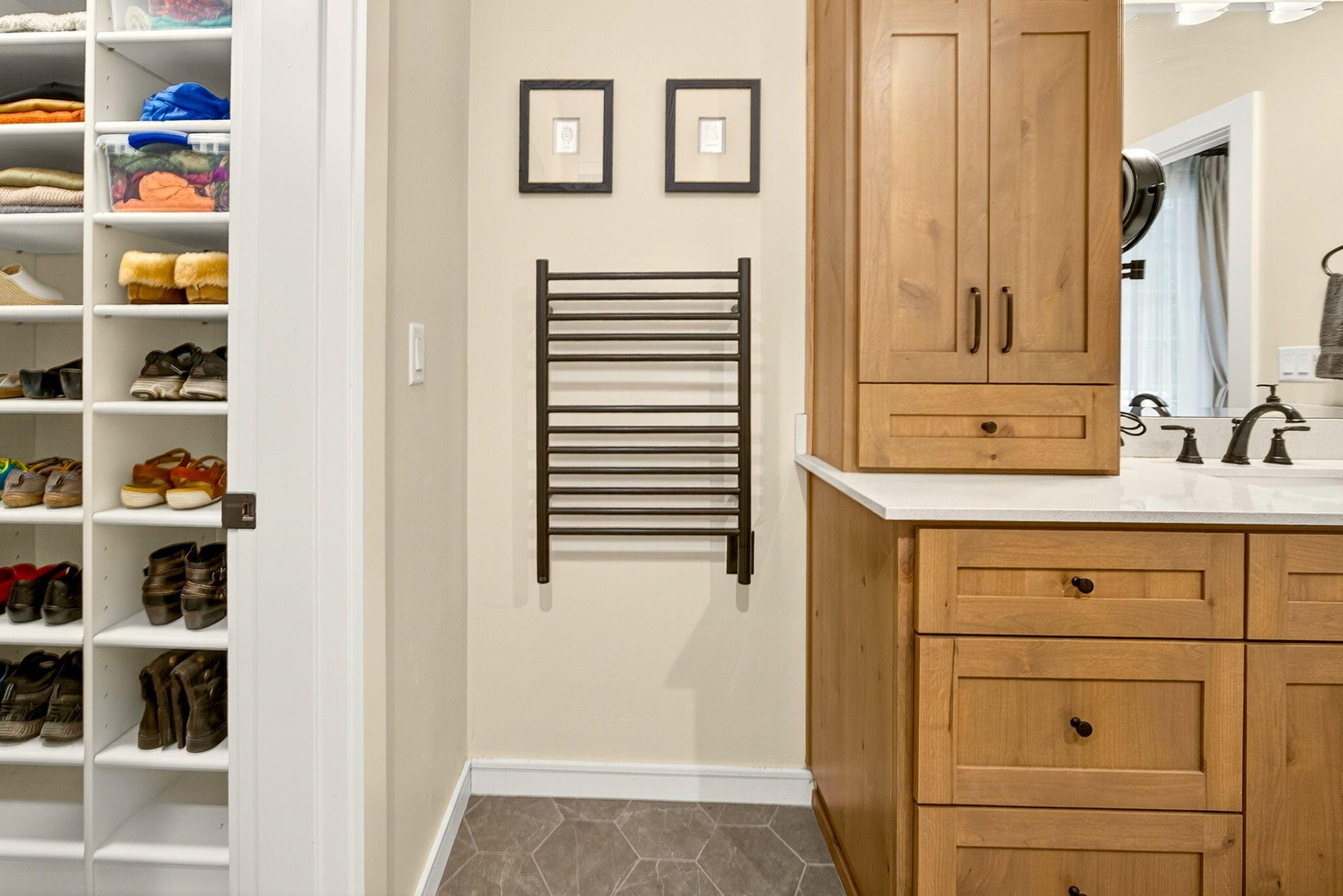 Lithia Creek Estates, AReplat Of Lithia Park Village - Residential