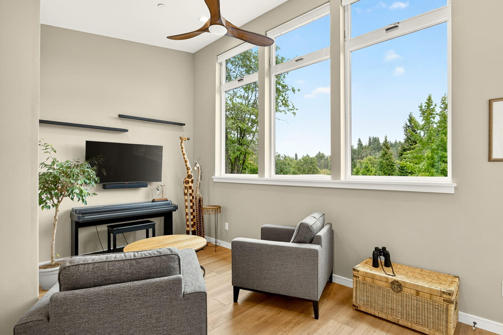 Lithia Creek Estates, AReplat Of Lithia Park Village - Residential