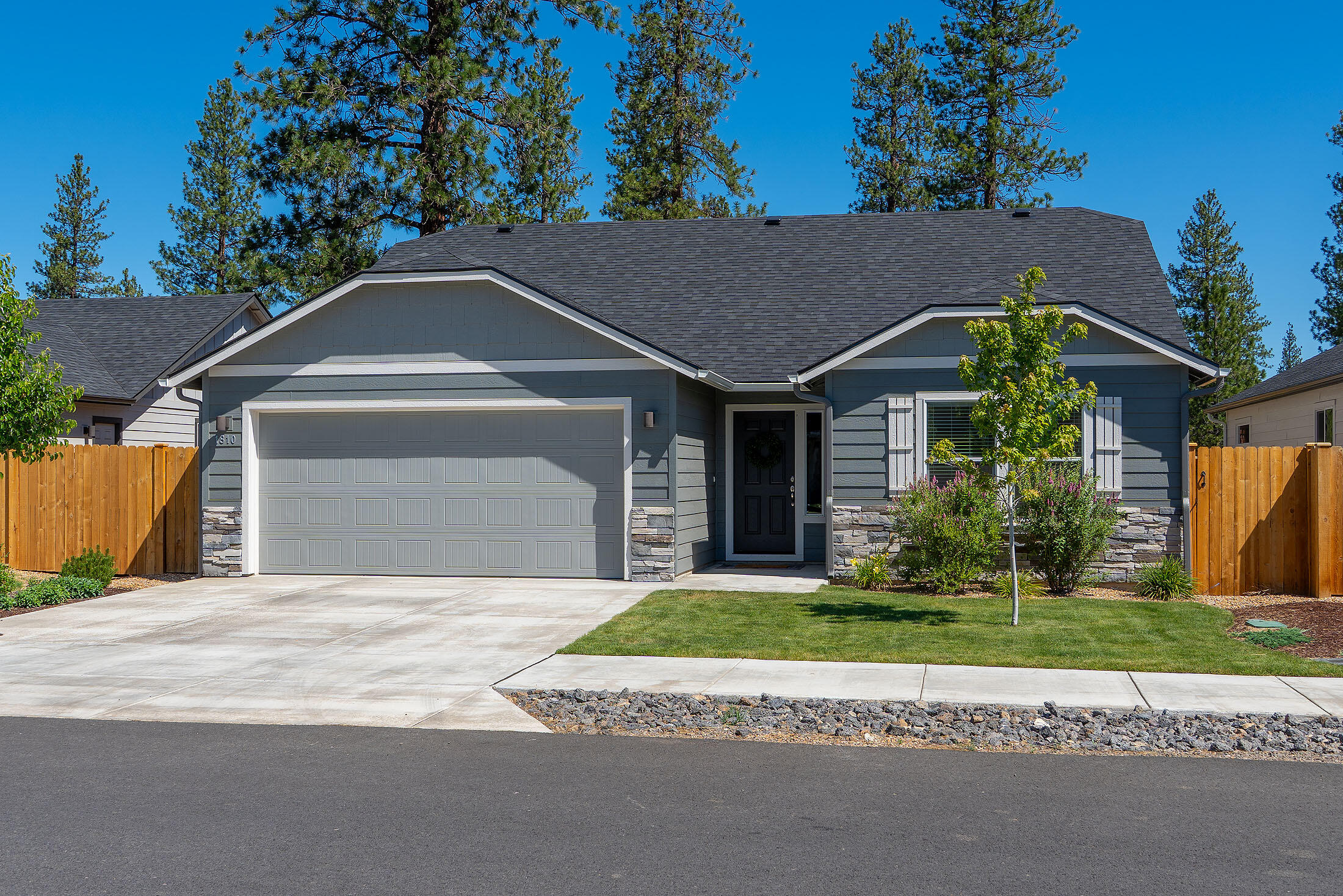 Mckenzie Meadow Vill - Residential