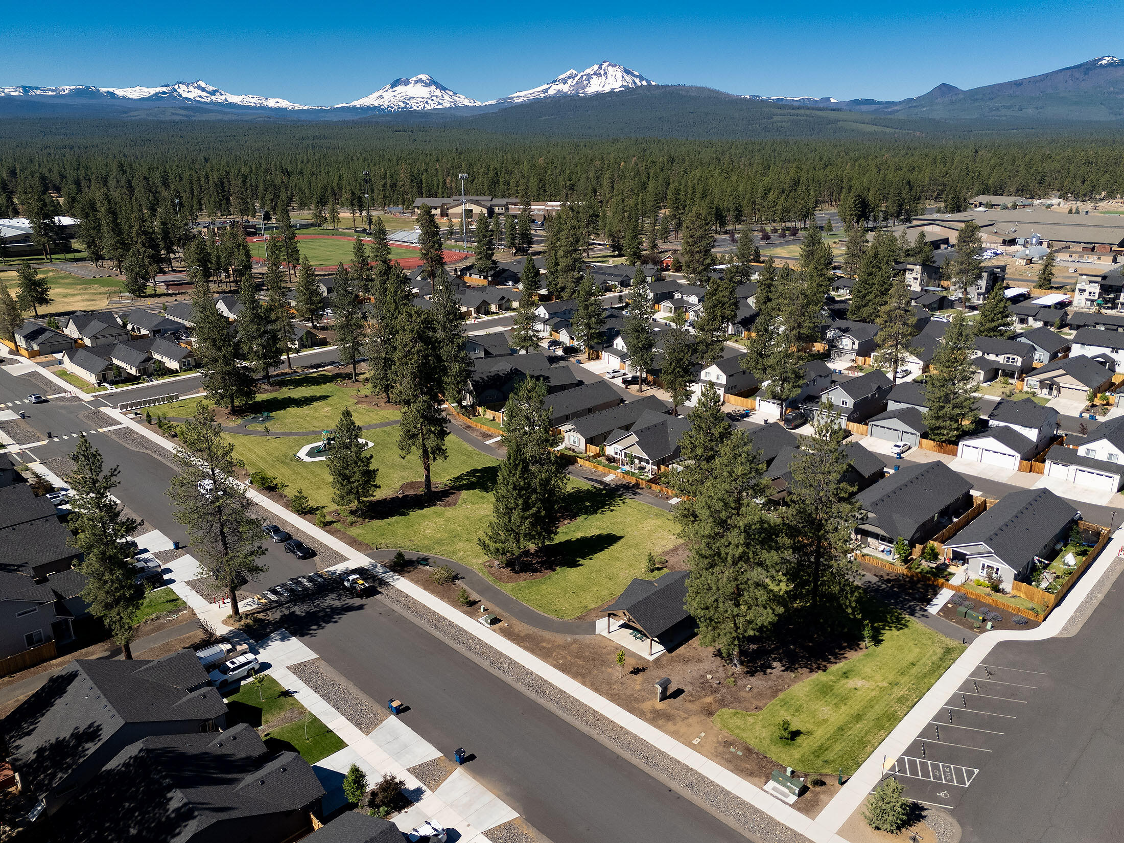 Mckenzie Meadow Vill - Residential