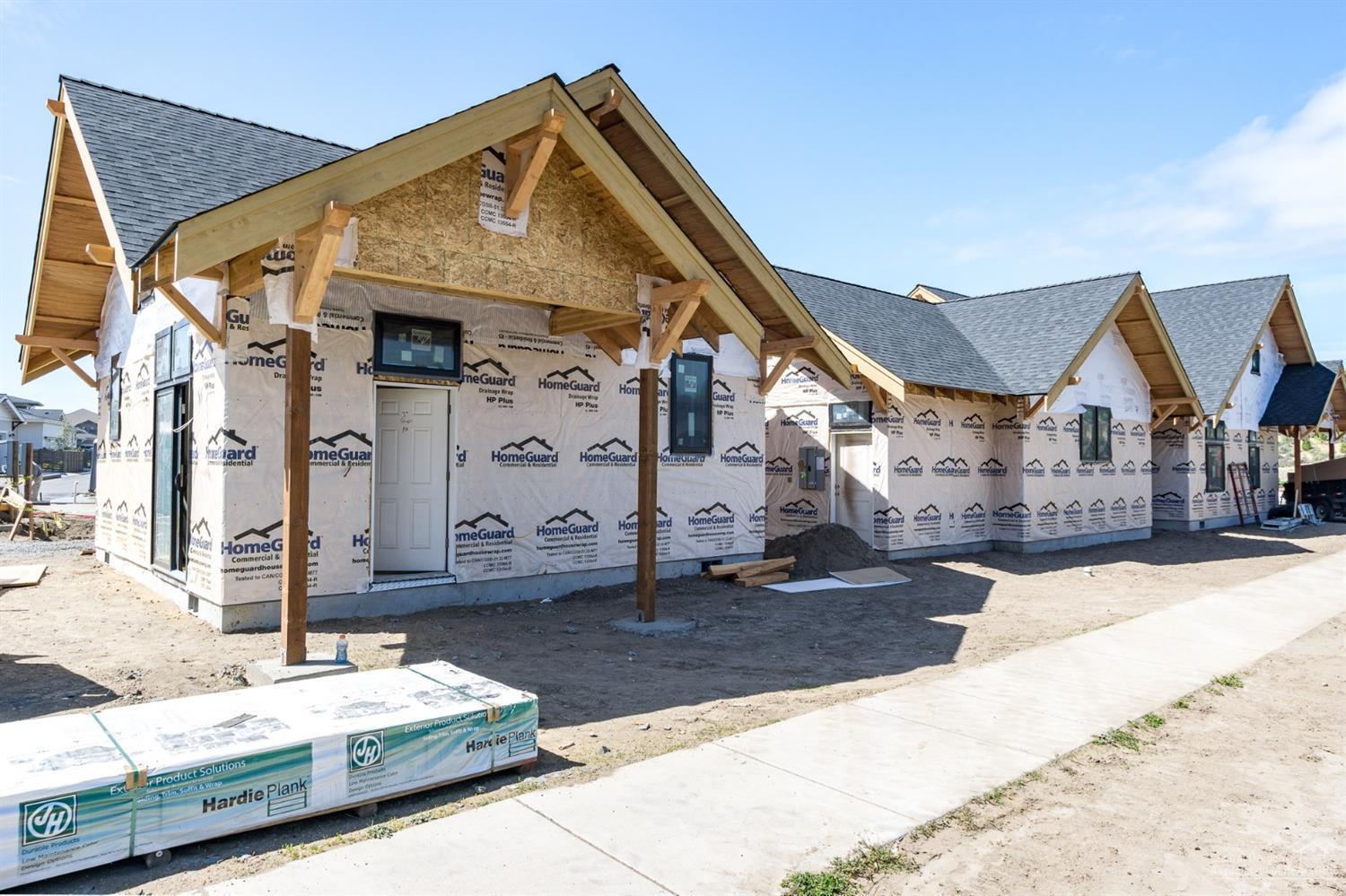 NorthWest Crossing - Residential