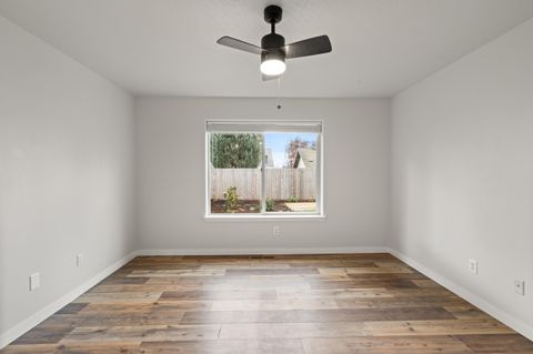 Tiny photo for 1642 Hollyhock Drive, Medford, OR 97504 (MLS # 220212977)