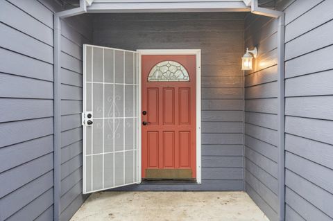 Tiny photo for 1642 Hollyhock Drive, Medford, OR 97504 (MLS # 220212977)