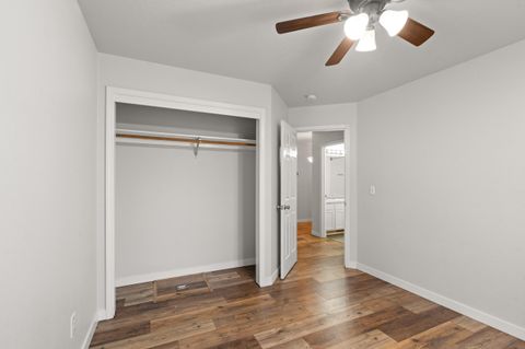 Tiny photo for 1642 Hollyhock Drive, Medford, OR 97504 (MLS # 220212977)