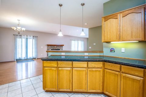 Tiny photo for 52302 Whispering Pines Road, La Pine, OR 97739 (MLS # 220200354)