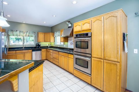 Tiny photo for 52302 Whispering Pines Road, La Pine, OR 97739 (MLS # 220200354)