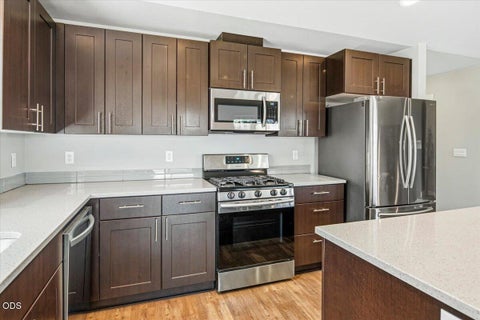 Tiny photo for 270 NW 33rd Street, Redmond, OR 97756 (MLS # 220222607)