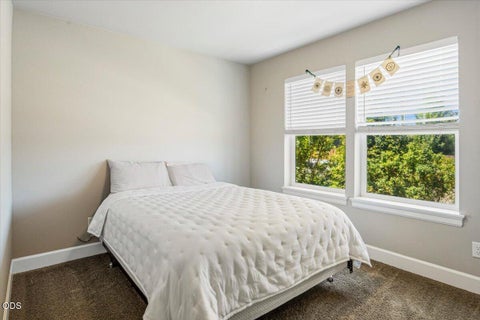 Tiny photo for 270 NW 33rd Street, Redmond, OR 97756 (MLS # 220222607)