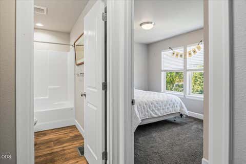 Tiny photo for 270 NW 33rd Street, Redmond, OR 97756 (MLS # 220222607)