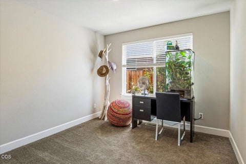 Tiny photo for 270 NW 33rd Street, Redmond, OR 97756 (MLS # 220222607)