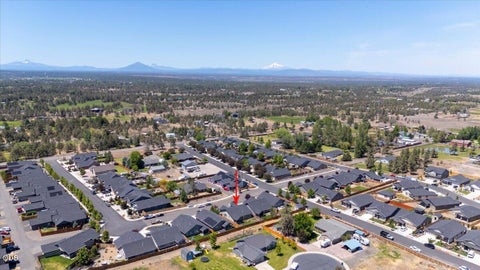 Tiny photo for 270 NW 33rd Street, Redmond, OR 97756 (MLS # 220222607)