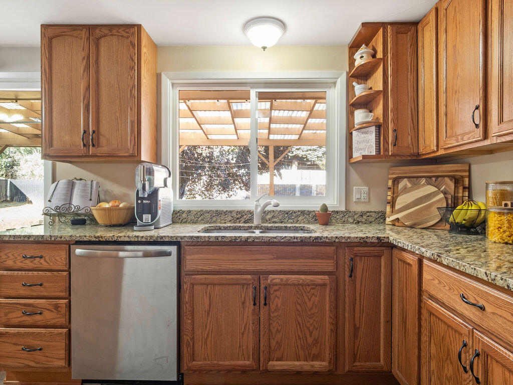 Moyina - Residential