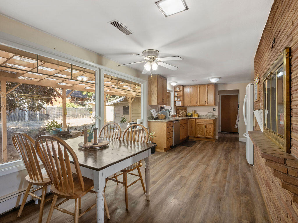 Moyina - Residential