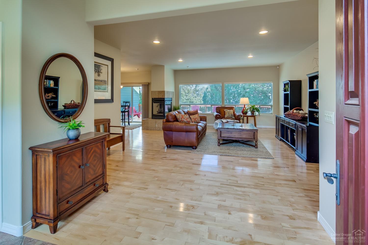 Eagle Crest - Residential